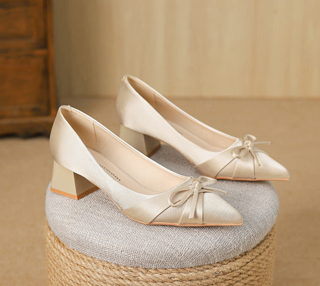 حذاء بكعب سميك مع تفاصيل فيونكة ساتان – سيريناوتو