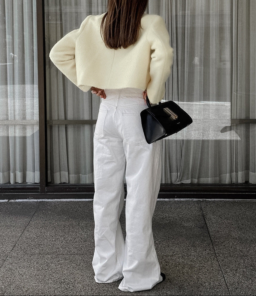 بدلة مصممة خصيصًا بأزرار ذهبية – مارون