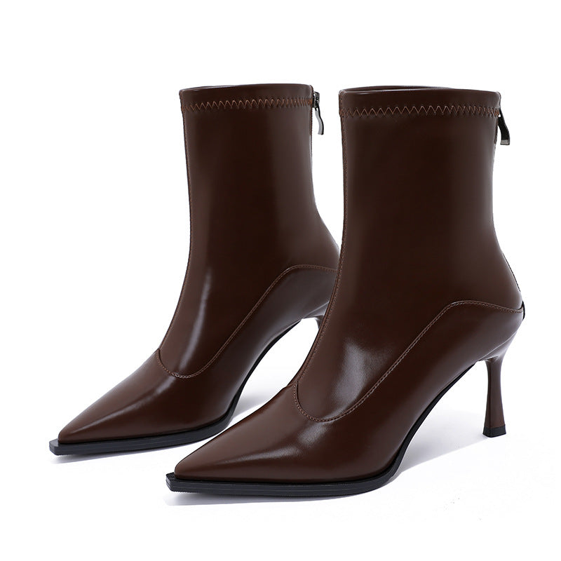 pointed-toe patent ankle boots with kitten heel – VERARTU