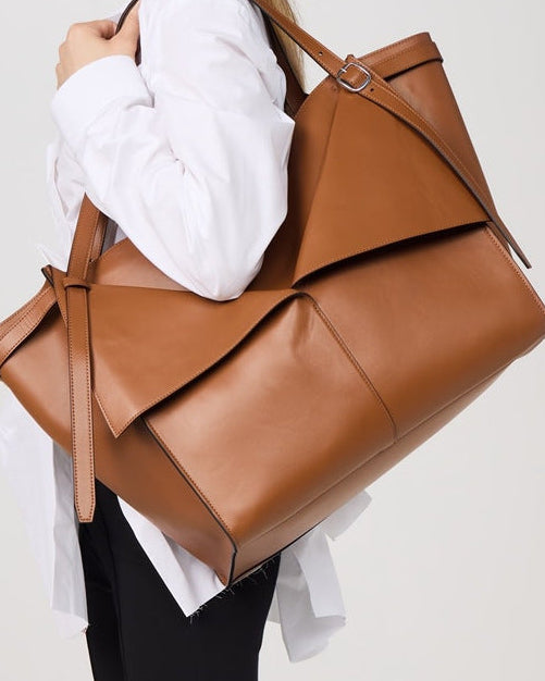 sac cabas en rotin tissé avec doubles poignées en cuir – LÉONIE 