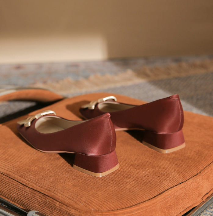 Plissiertes Oberteil mit ausgestellten Ärmeln und Maxirock-Set mit Taillengürtel – Rosiny 