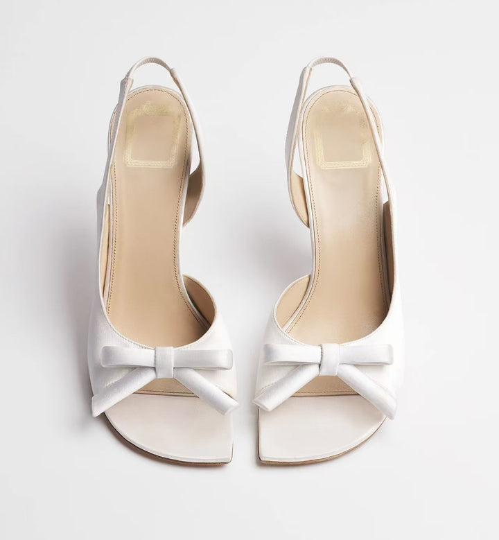 Black Bow Slingback Kitten Heels – Minimal