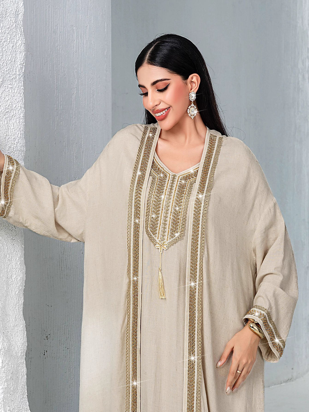 op maat gemaakte flare-pak met satijnen pofmouwen – VALENCIA 