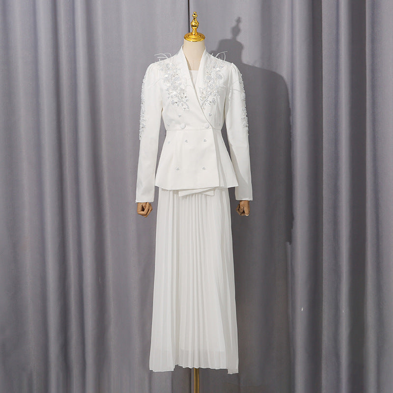 Plissiertes Oberteil mit ausgestellten Ärmeln und Maxirock-Set mit Taillengürtel – Rosiny 