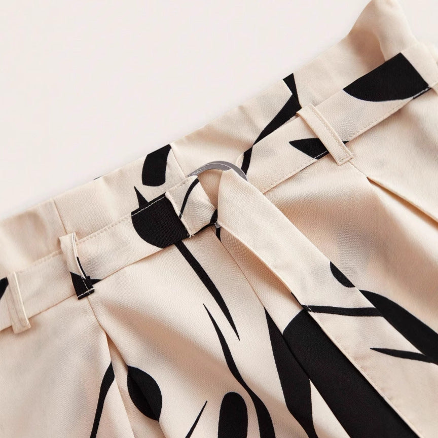 بنطال واسع الساقين بطبعة تجريدية – آريا