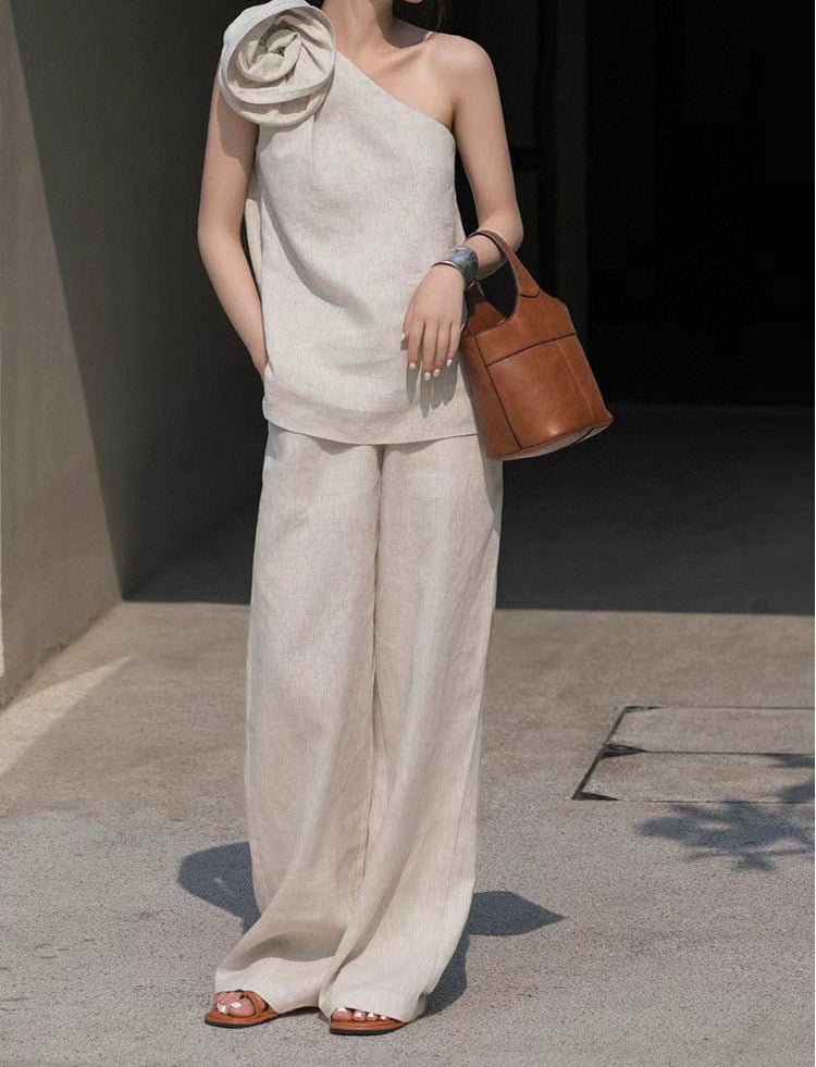 one-shoulder draped top with wide-leg linen trousers – IVORY
