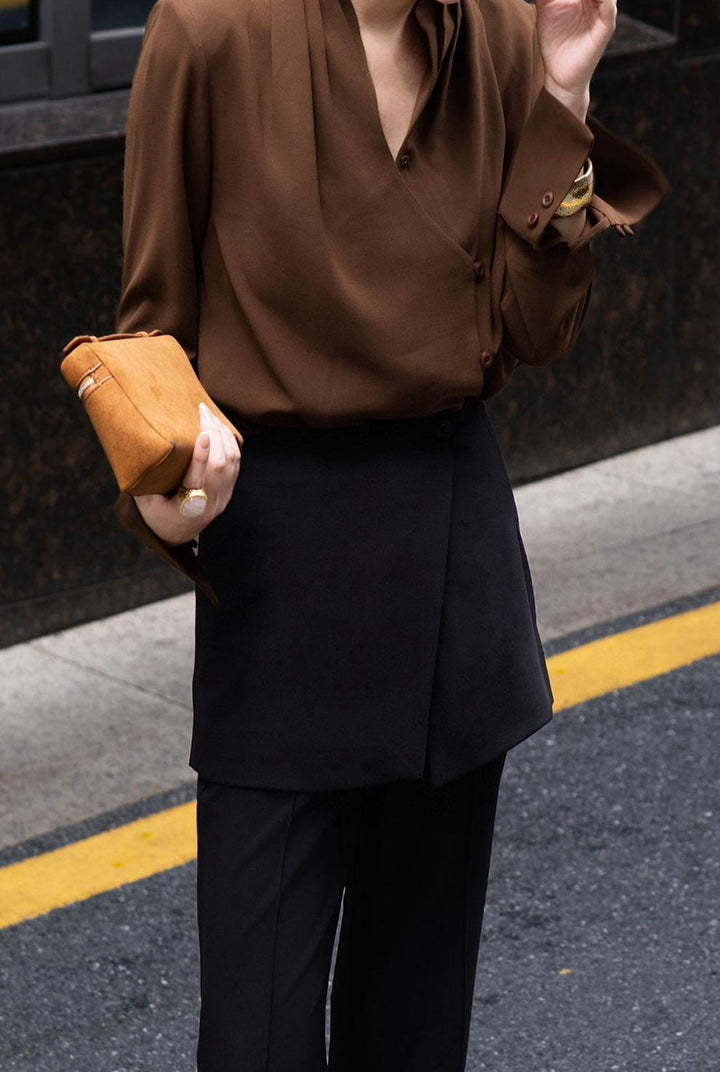 بنطلون واسع الساق مُصمم خصيصًا مع تنورة أمامية متعددة الطبقات – أريا