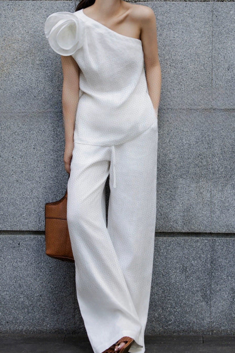 one-shoulder draped top with wide-leg linen trousers – IVORY