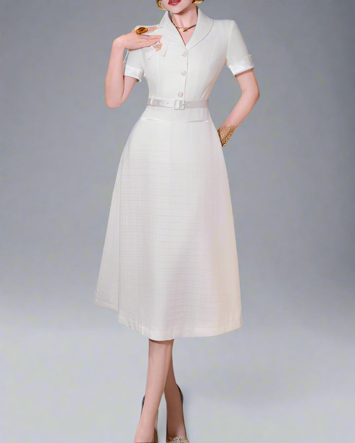 korte mouw midi jurk met 3D bloemenapplicaties - BLOOMIQ 