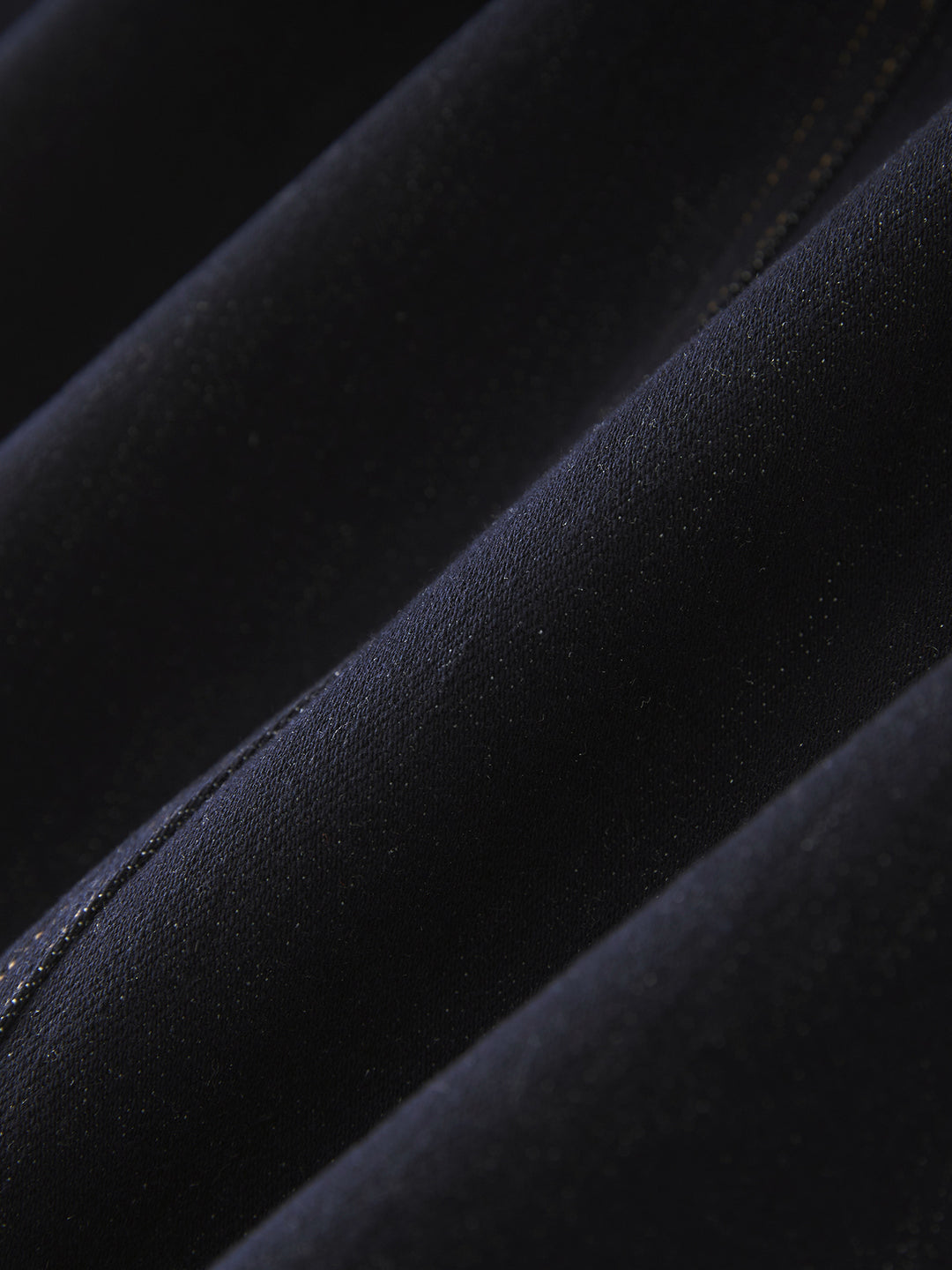 robe midi à manches courtes avec des appliqués floraux 3D - BLOOMIQ 