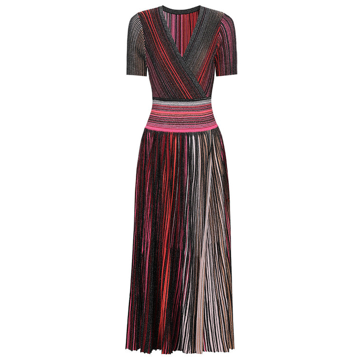 فستان محبوك بأكمام قصيرة مع تنورة مطوية متعددة الألوان – أستريديو