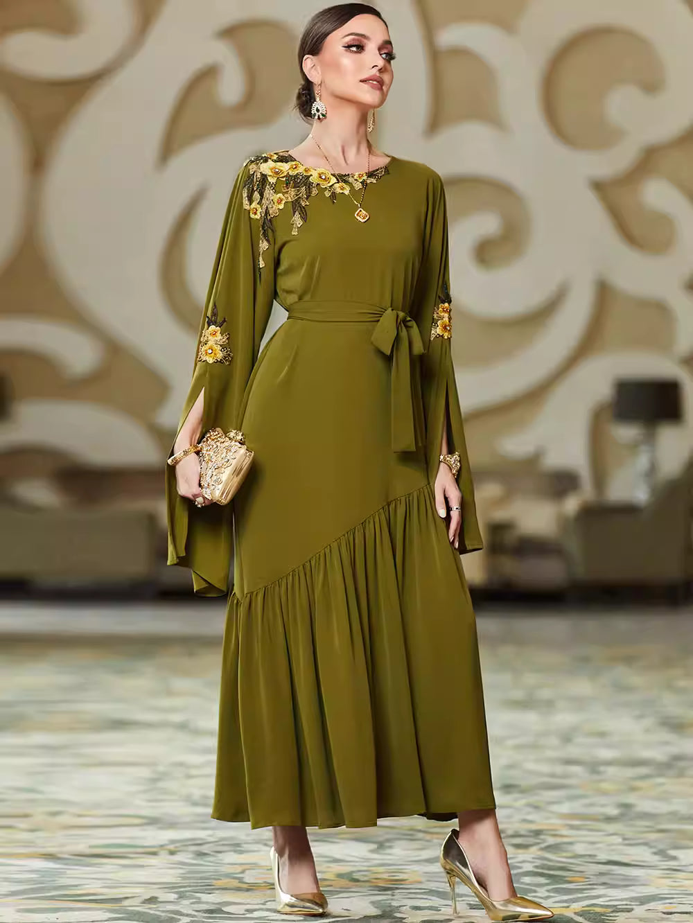 Elegant Long Sleeve Maxi Dress with Refined Fit – ALTHEA