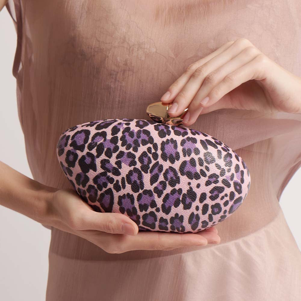 编织藤条手提包，配有双层皮革手柄 – LÉONIE 