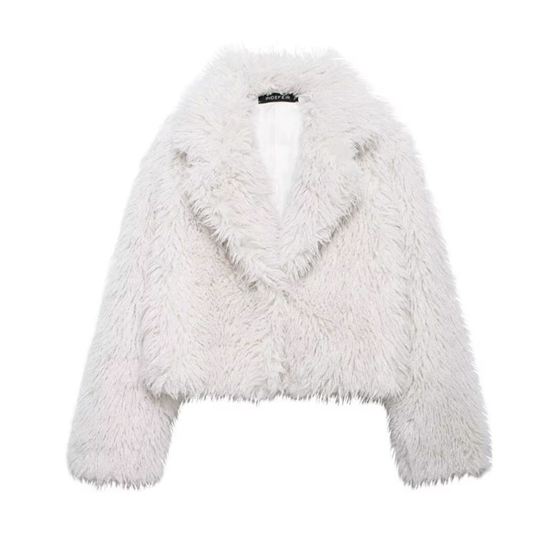 Short faux fur jacket with wide collar – SNOW