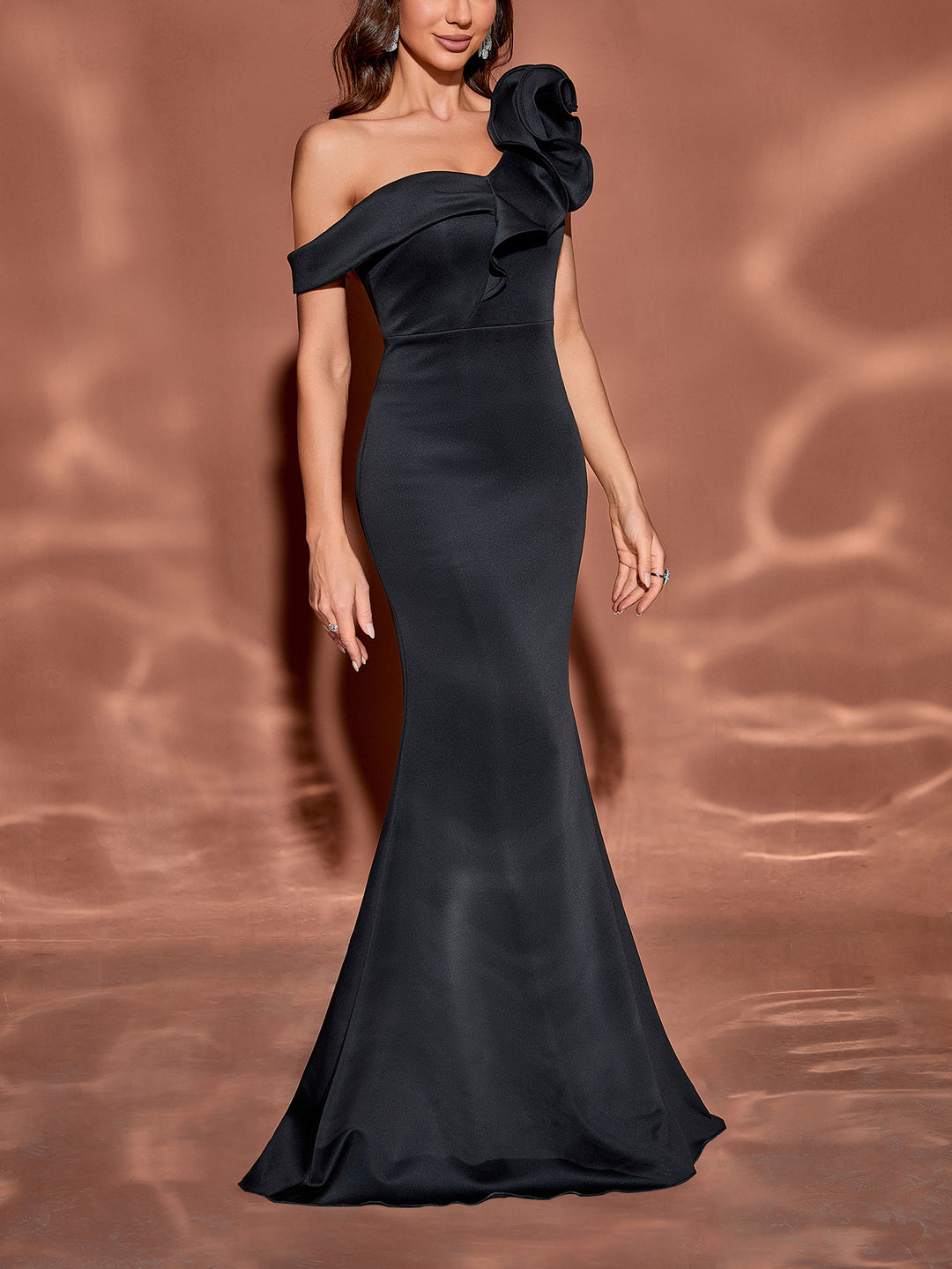 Plissiertes Oberteil mit ausgestellten Ärmeln und Maxirock-Set mit Taillengürtel – Rosiny 