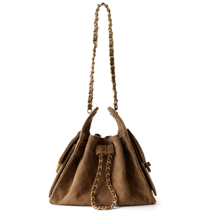 quilted suede bucket bag with chain strap – LIVIA