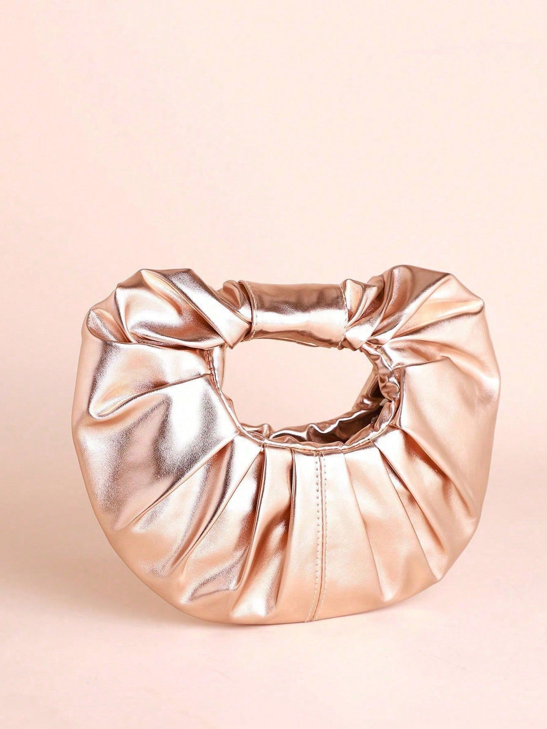 حقيبة بمقبض معدني مكشكش بتصميم دائري – نوفانفي