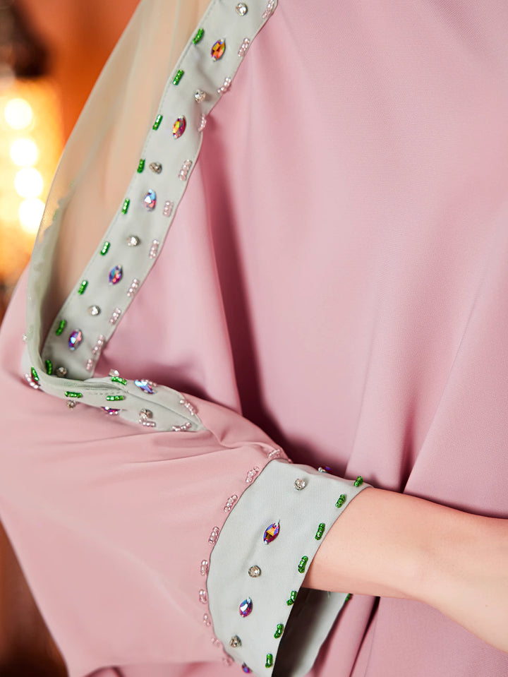 costume évasé sur mesure avec manches bouffantes en satin – VALENCIA 