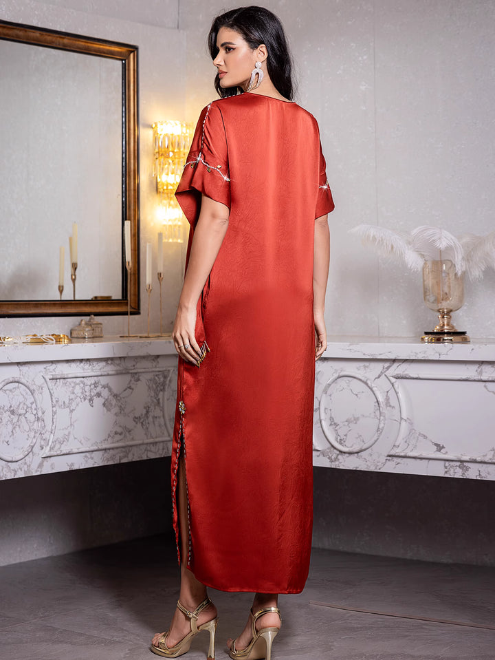 فستان ساتان بأكمام قصيرة ورقبة مزينة - زارازلو
