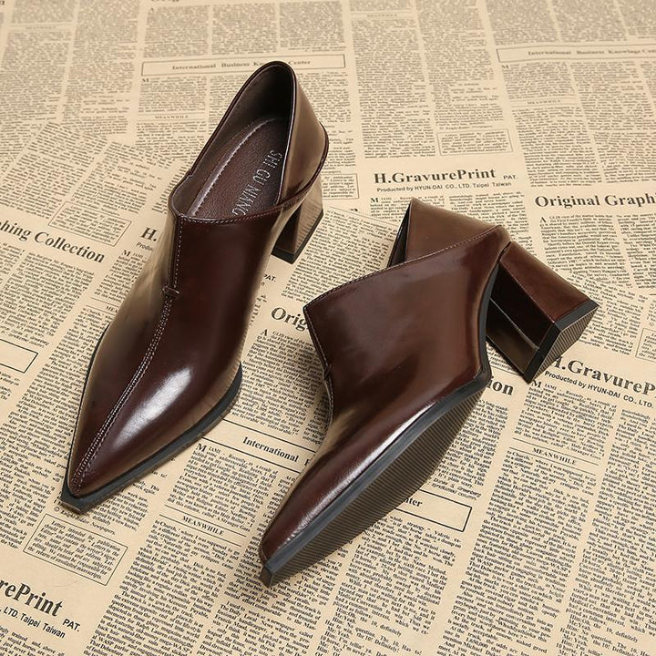 حذاء بكعب سميك مدبب سهل الارتداء – سيليناني