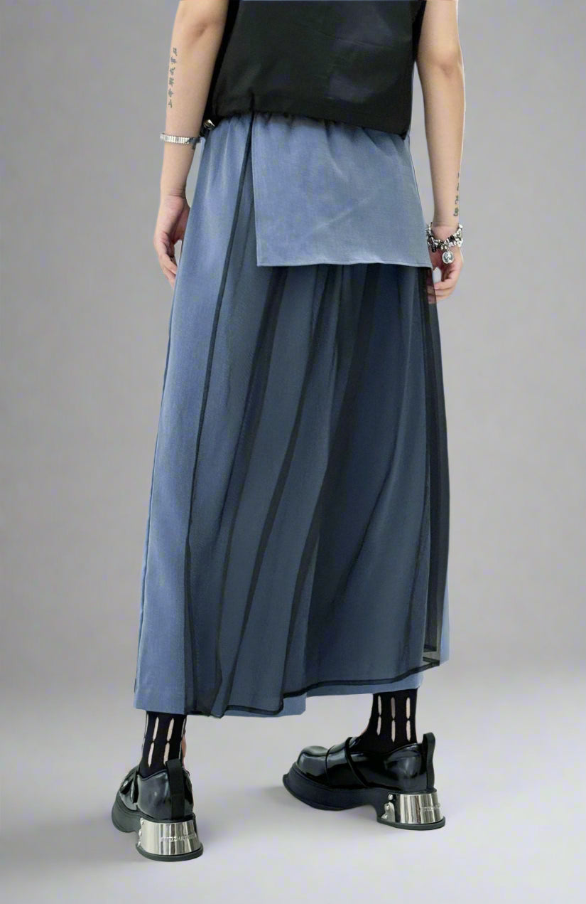 robe midi à manches courtes avec des appliqués floraux 3D - BLOOMIQ 