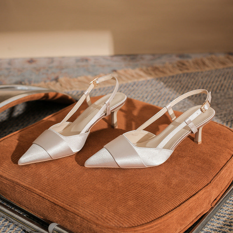 حذاء بكعب عالٍ مدبب مع شريط ساتان متقاطع – سيلينيزلا