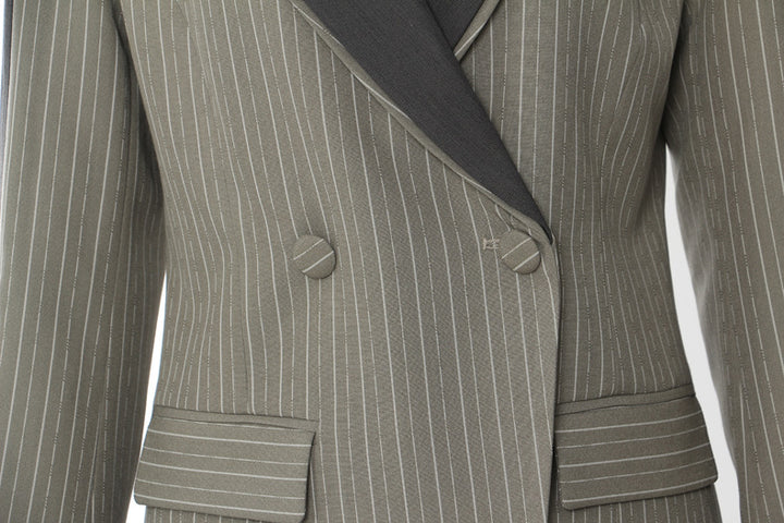 فستان بليزر مخطط بخطوط رفيعة مع ياقة بلون مغاير – أسترا