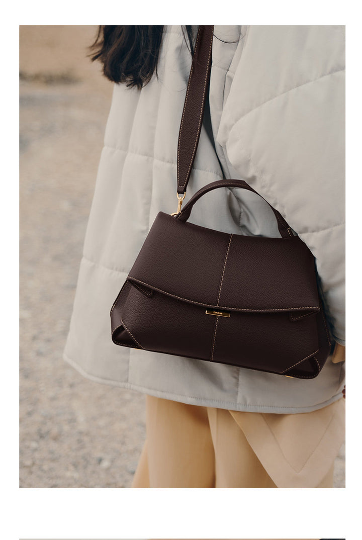 gewebte Rattan-Tragetasche mit doppelten Ledergriffen – LÉONIE 