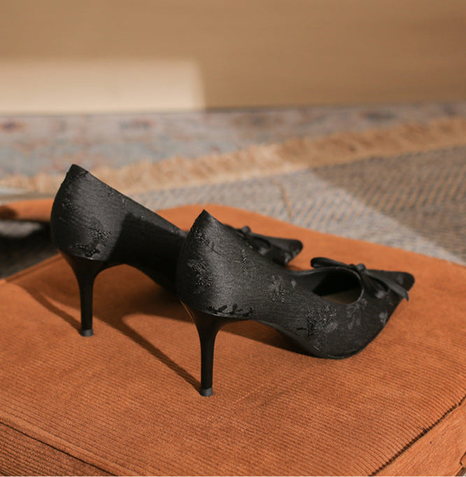 Plissiertes Oberteil mit ausgestellten Ärmeln und Maxirock-Set mit Taillengürtel – Rosiny 