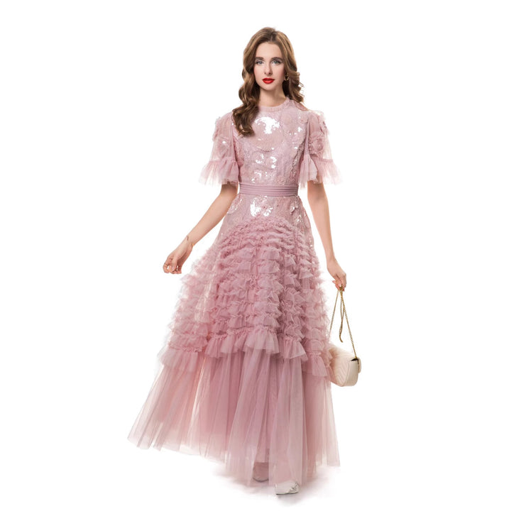 فستان من التول مطرز بالترتر مع تنورة بكشكشة متعددة الطبقات – سيليست