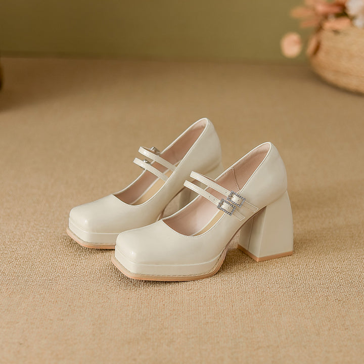 حذاء بكعب سميك وحزام مزدوج – مايفر