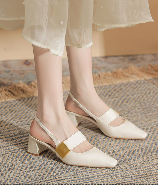 حذاء بكعب سميك مفتوح من الخلف مع لمسة معدنية – دارياكتي