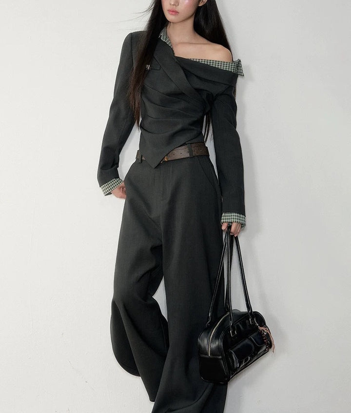 off-shoulder draped suit jacket with wide-leg trousers – NOIRÉ