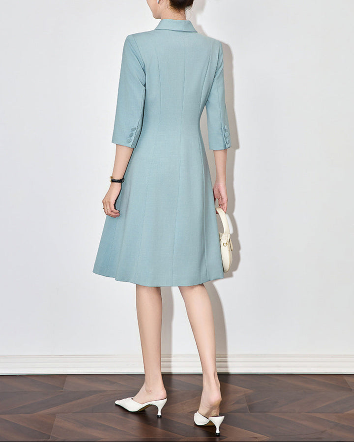 driekwart mouw overslagjurk met pailletten revers en bloemenapplicatie – ALINA 