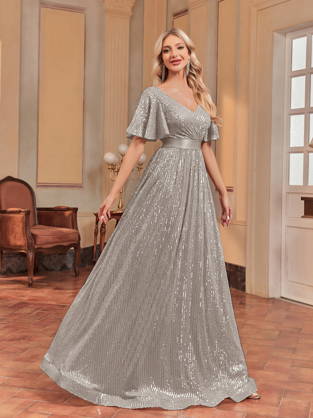 Plissiertes Oberteil mit ausgestellten Ärmeln und Maxirock-Set mit Taillengürtel – Rosiny 