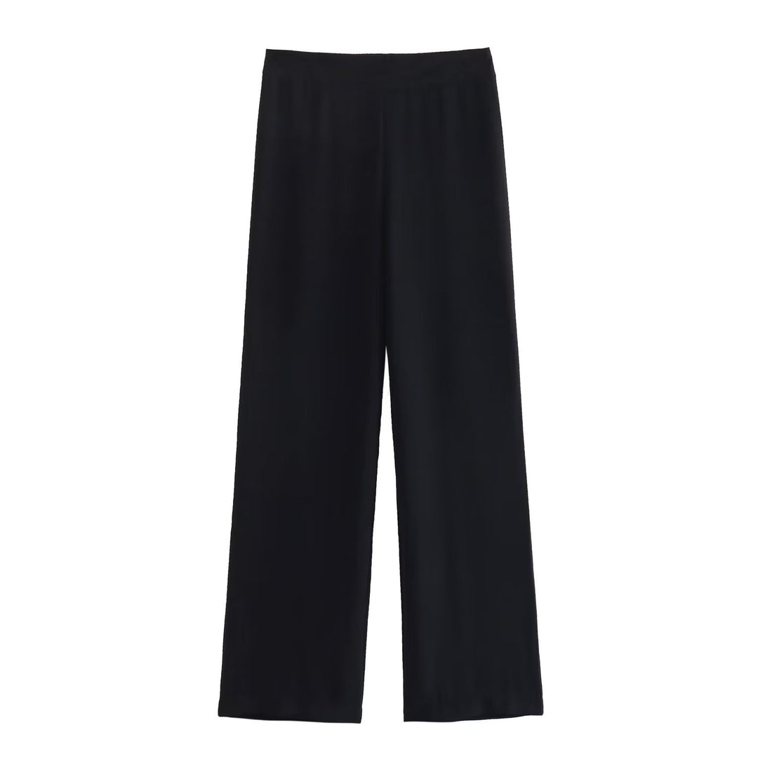 بدلة مصممة خصيصًا بأزرار ذهبية – مارون