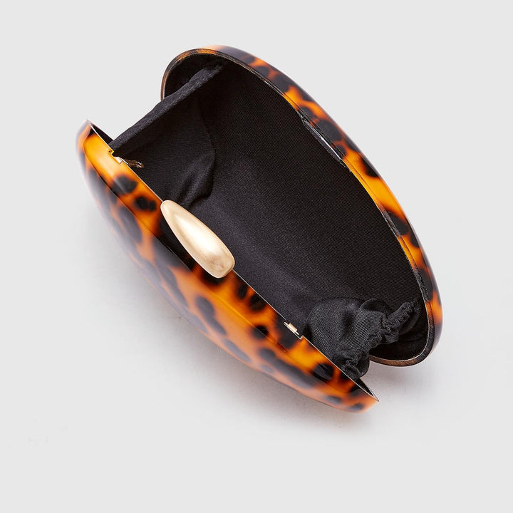Oval tortoiseshell clutch with gold chain strap – AMBER