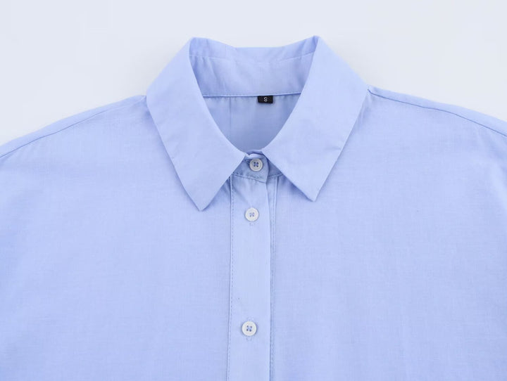 بدلة مصممة خصيصًا بأزرار ذهبية – مارون