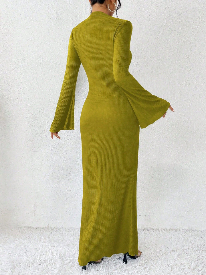 ribbed column maxi dress with flared sleeves – VAZIRA