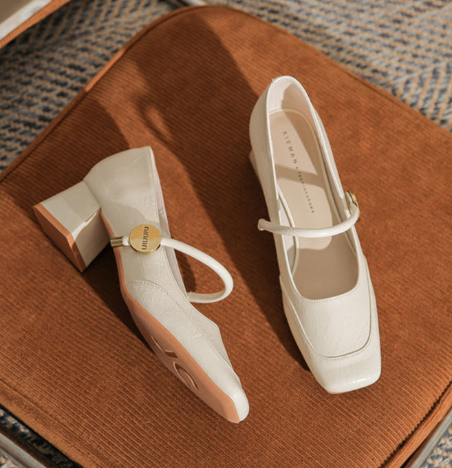 حذاء بكعب مربع مع حزام رفيع - أريانري