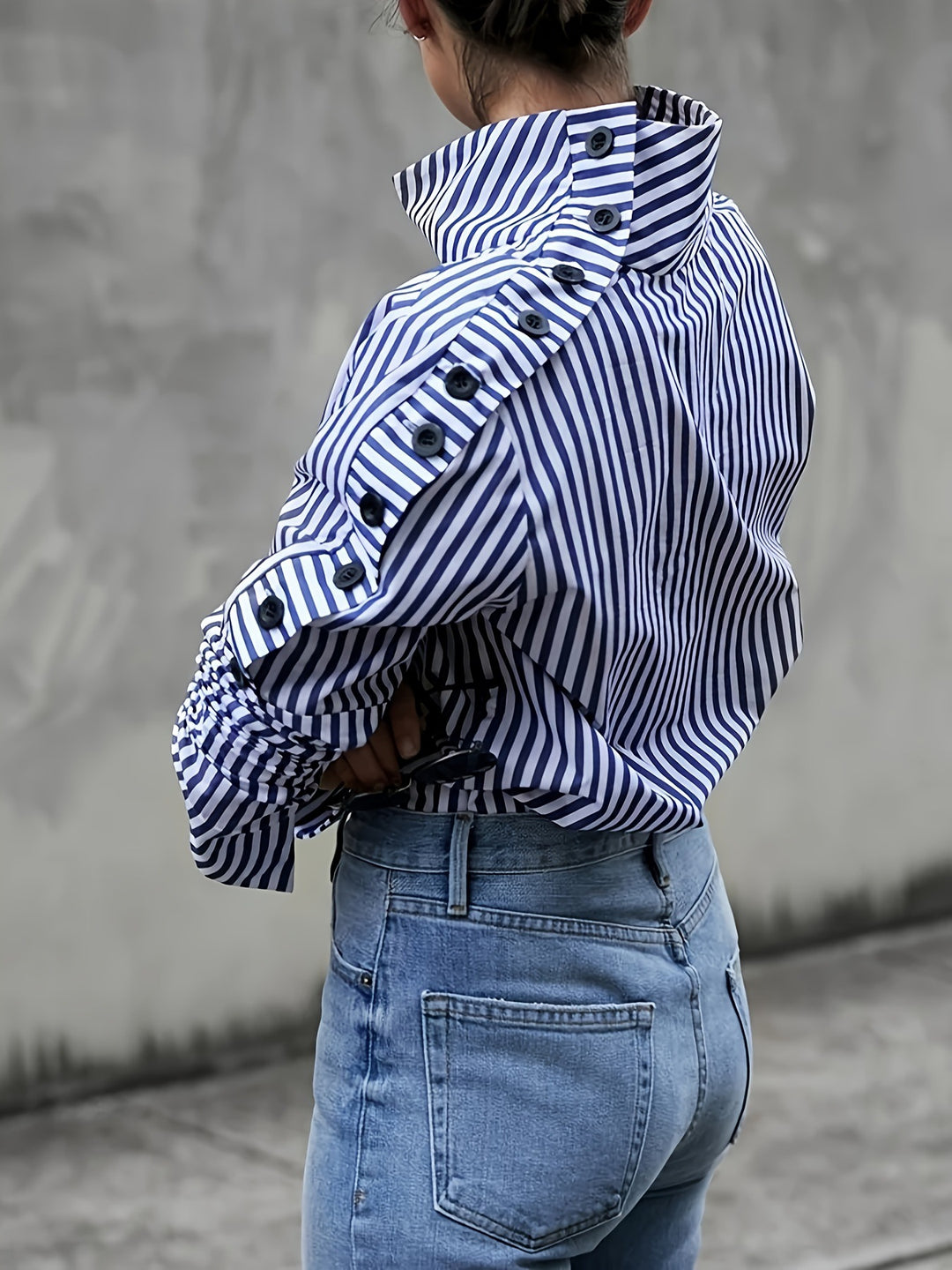 striped high-neck blouse with buttoned sleeves – ELENA