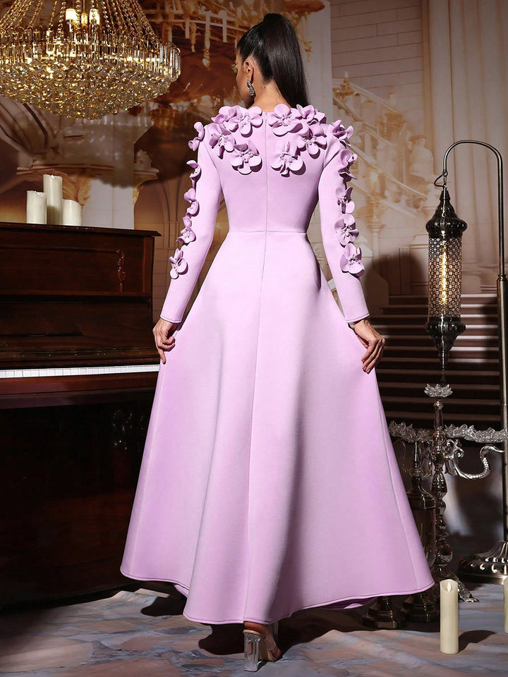 فستان بأكمام طويلة مزين بتطريزات زهور ثلاثية الأبعاد وحزام عند الخصر - أمارا