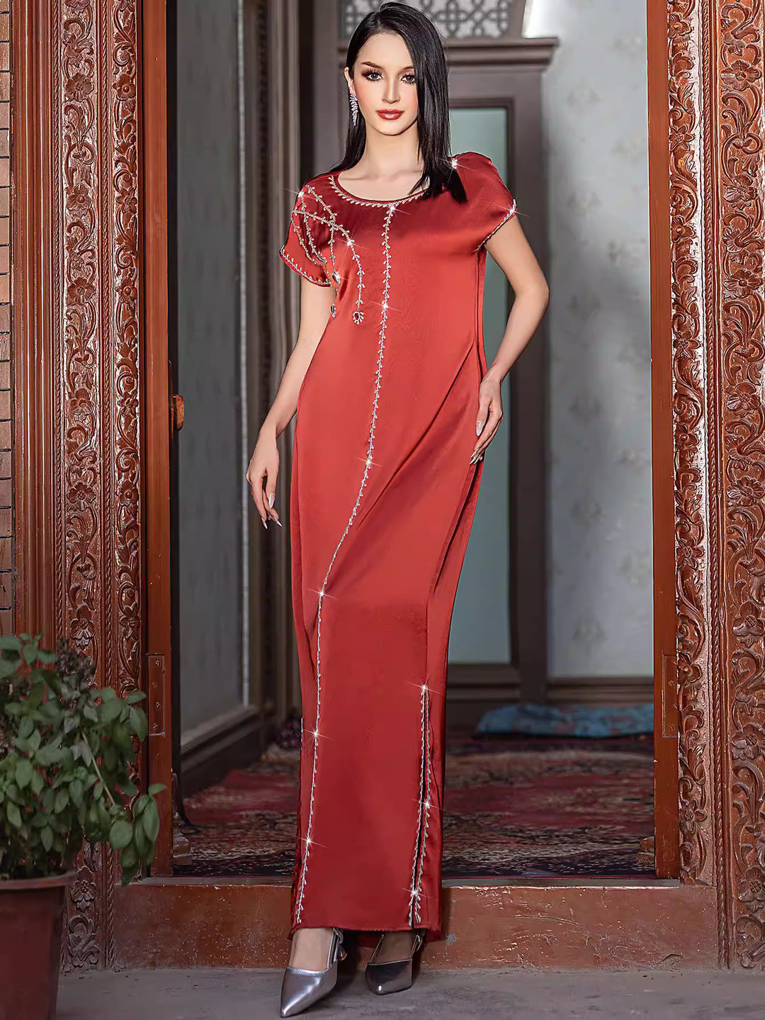 Short-Sleeve Minimalist Maxi Dress – LYRA