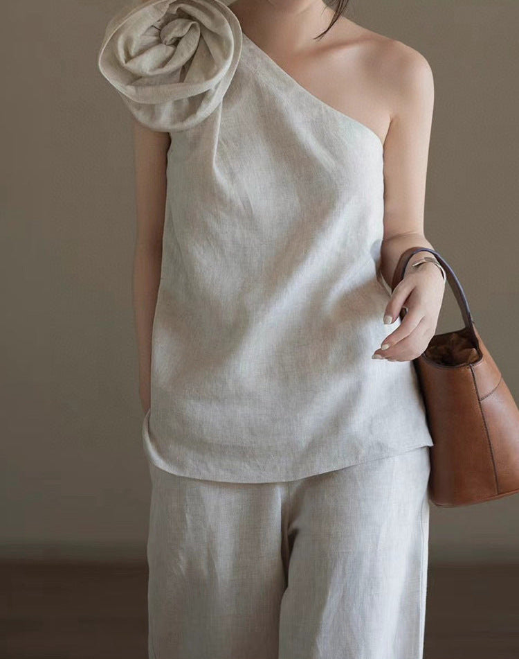 one-shoulder draped top with wide-leg linen trousers – IVORY