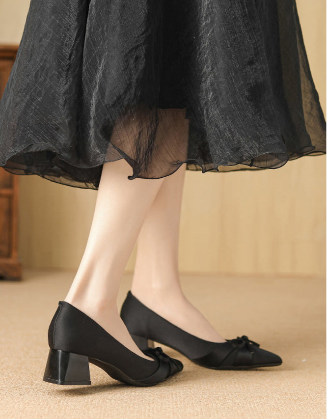 حذاء بكعب سميك مع تفاصيل فيونكة ساتان – سيريناوتو