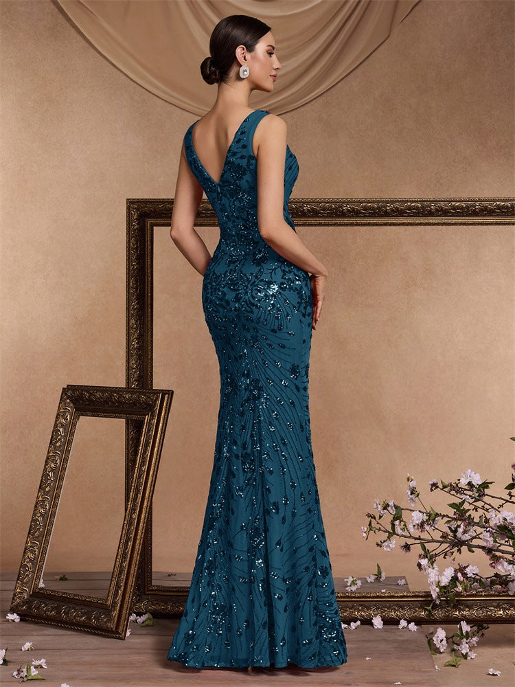 فستان بدون أكمام مزخرف بفتحة جانبية – إمبيرف