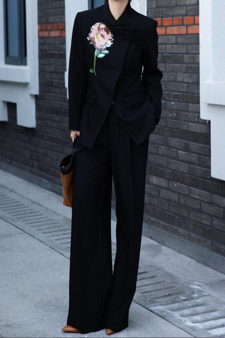 black tailored blazer with sequin floral embroidery – ARLETTE
