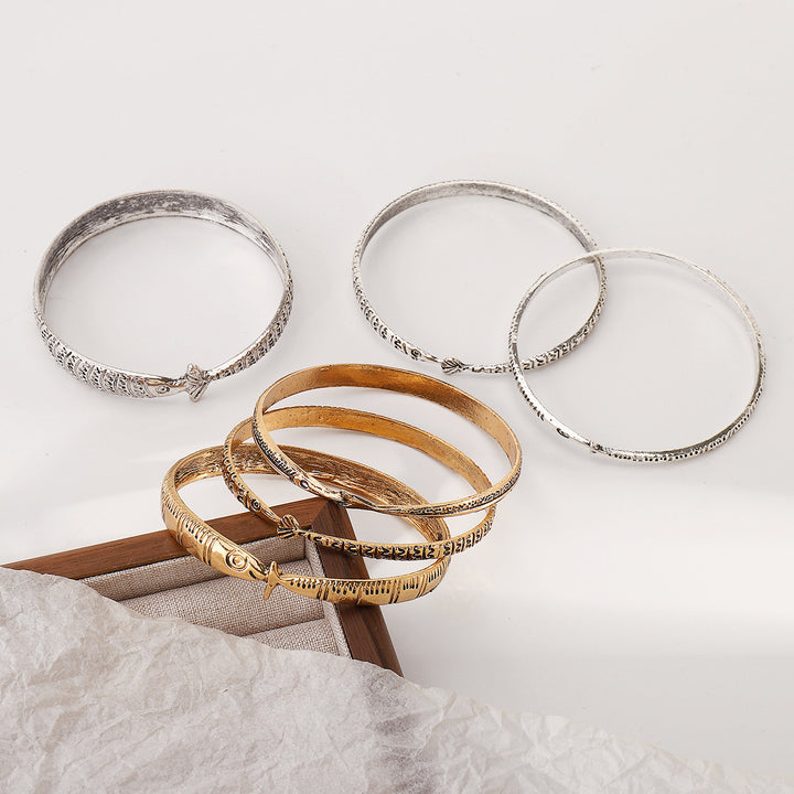 engraved fish motif bangle bracelet - KORAMU