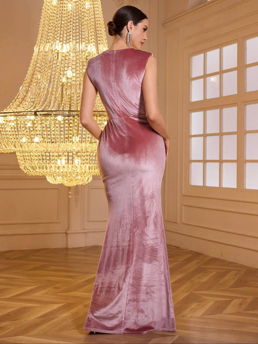 فستان بدون أكمام مع تفاصيل خصر زهرية – أوريليا