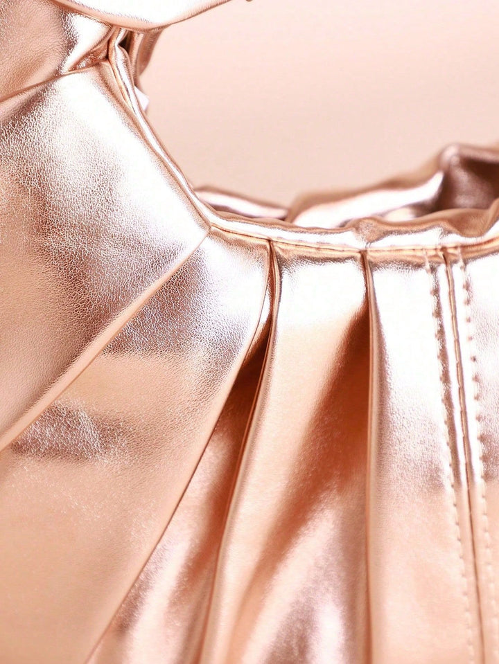 حقيبة بمقبض معدني مكشكش بتصميم دائري – نوفانفي